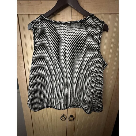 NWT Max Studio Career Knit Sleeveless Top Under Blazer Shell Sz L Black Beige - Picture 7 of 7